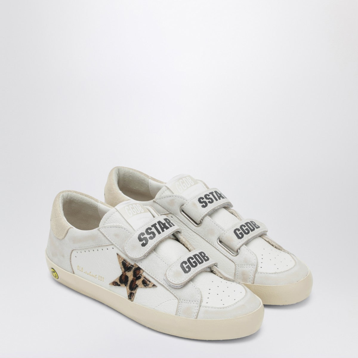 Golden Goose Golden Goose Old School sneakers in white with leopard-print star