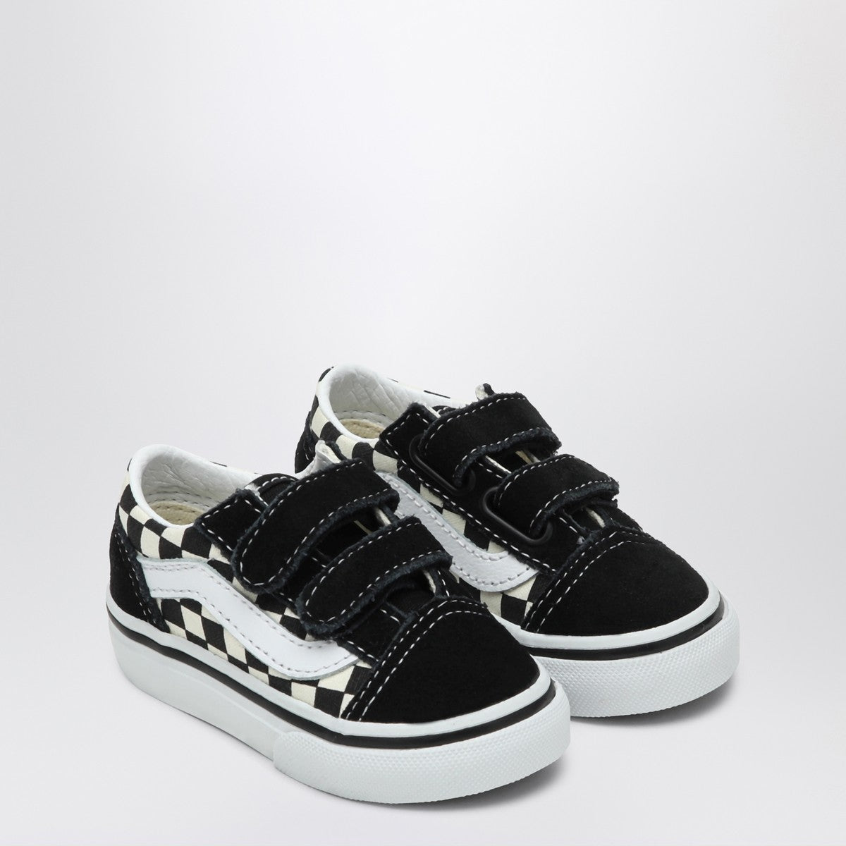 حذاء رياضي Vans Old Skool أبيض/أسود بنقشة مربعات