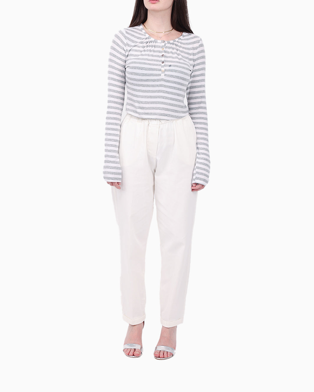Front view of Siste’s White Trouser Pants – Italian tailored women’s pants